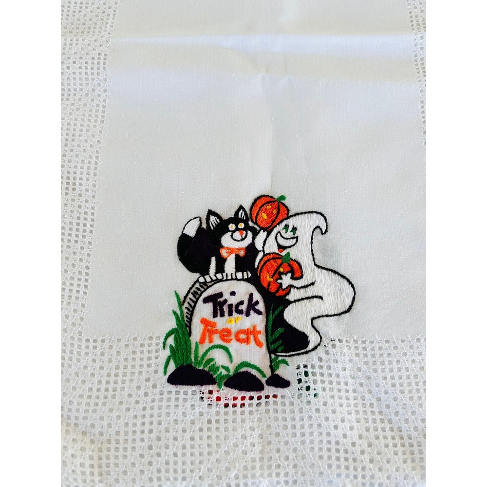Halloween Table Runner White Embroidered Ghost Pumpkin Cat 44x13.5